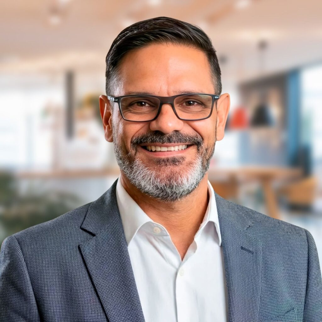 Luis Camacho